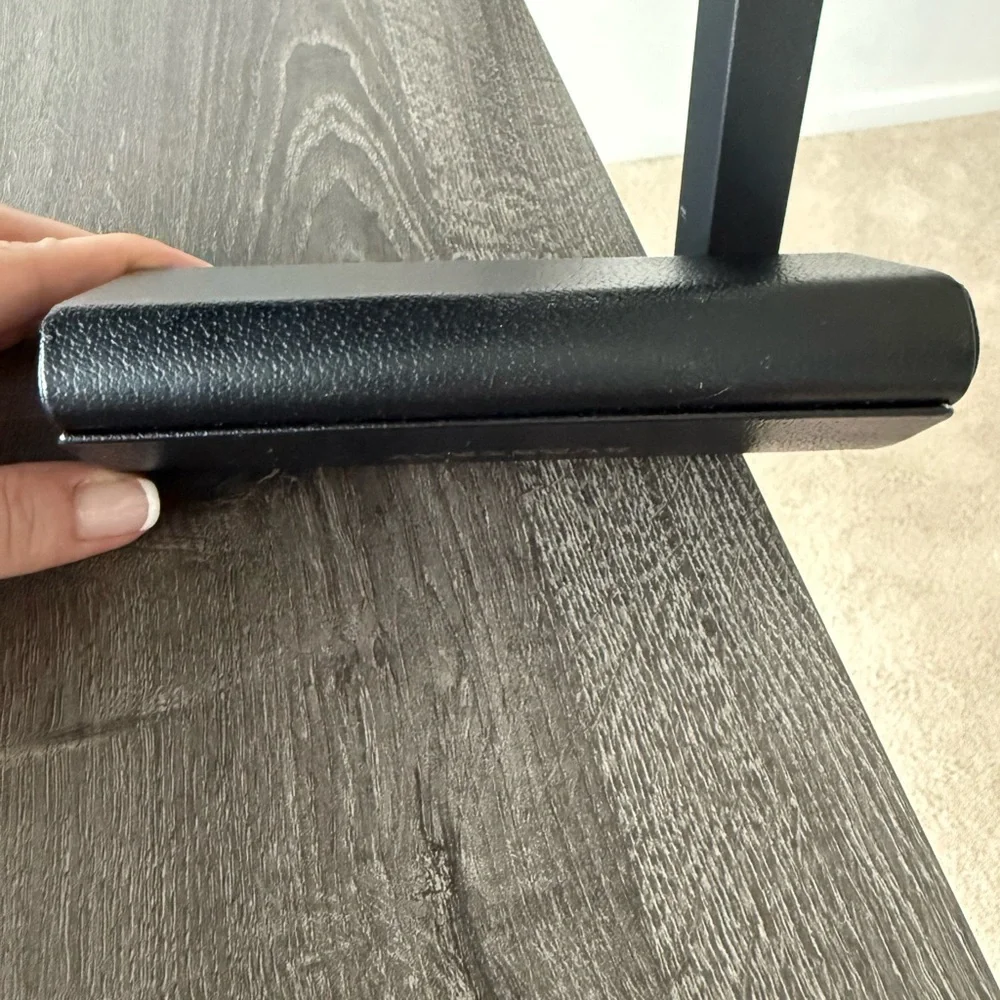 Burberry Black Hard Eyeglass Case with Unopened Lens Cloth EUC - Picture 8 of 10